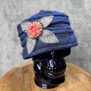 Rising Tide Felt Wool Cloche Hat Handmade In Nepal Floral Embroidery Blue Violet